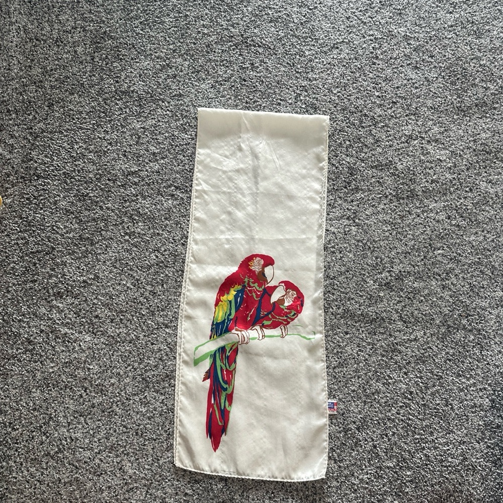 Vintage Ray Strauss Ivory Silk Blend Scarf With 2 Colorful Parrots